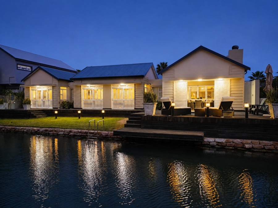 4 Bedroom Property for Sale in Marina Martinique Eastern Cape